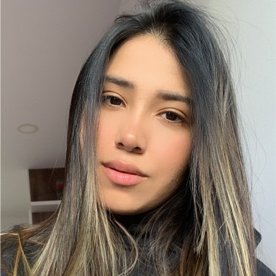 Estefany M