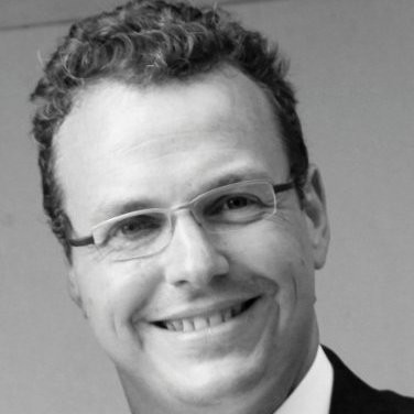 Gaetan R