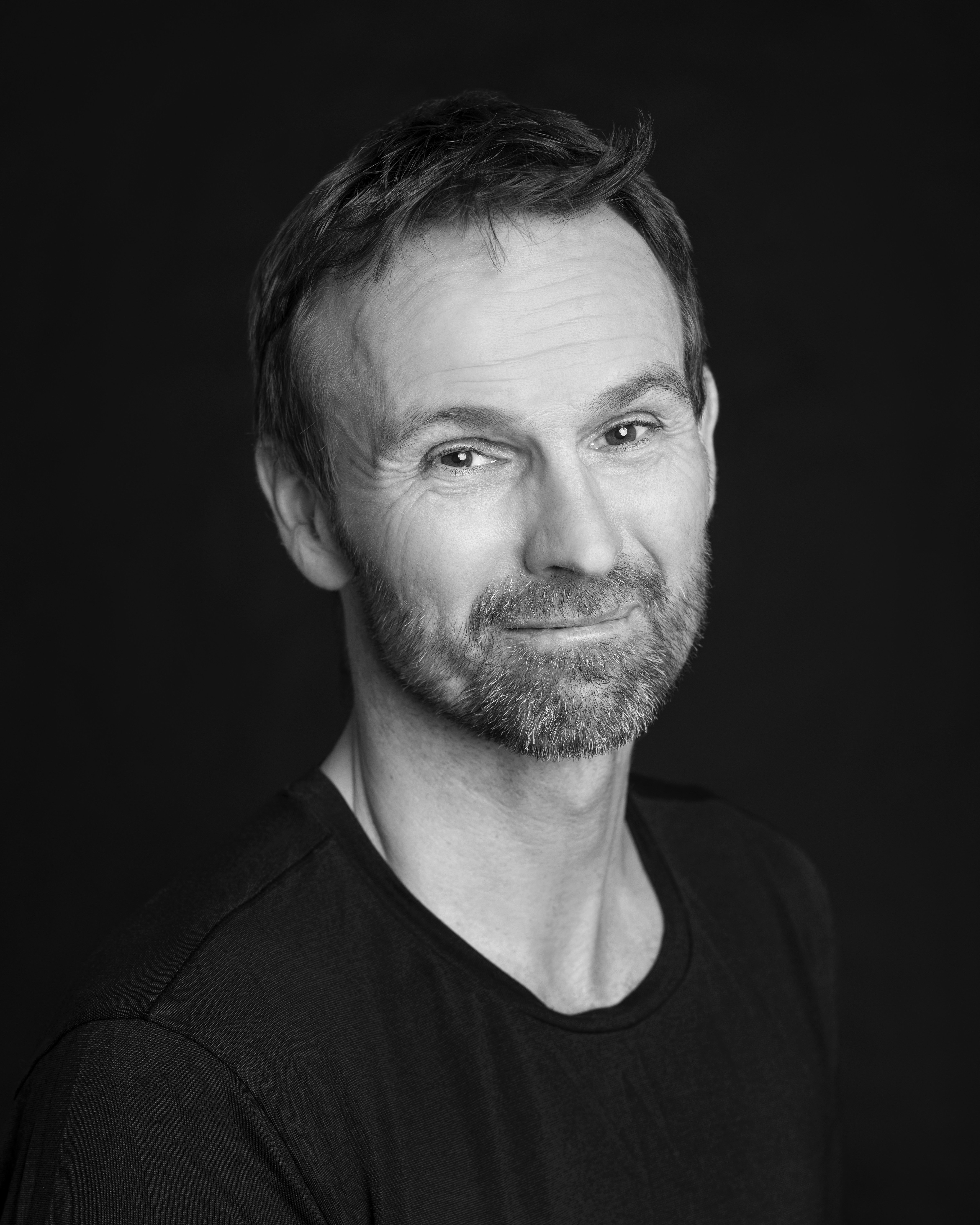 Lars T